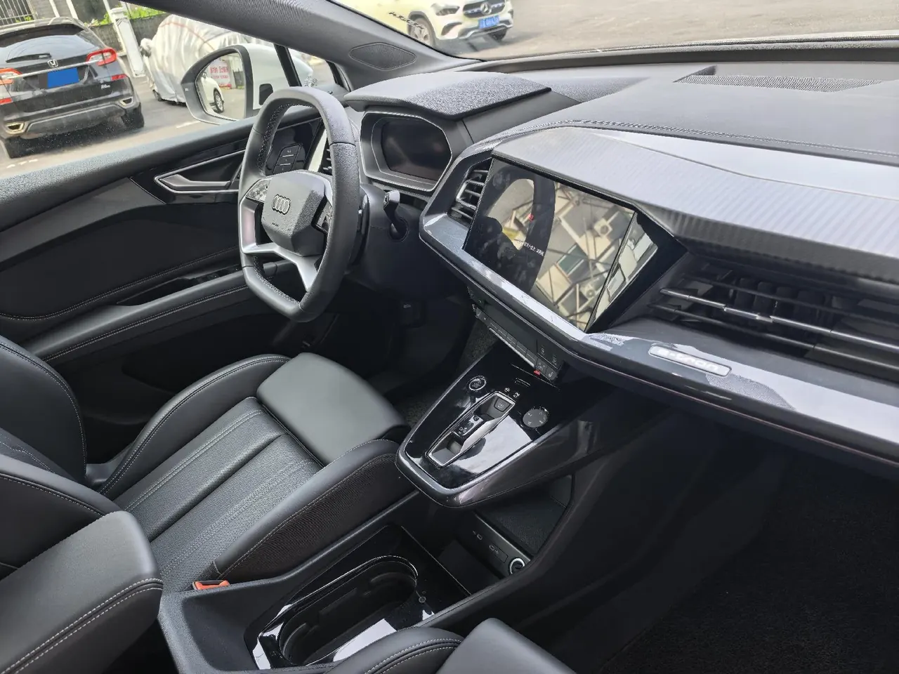 Audi 2024 Q4 e-tron 40 Creation Edition Automatic Gear 6