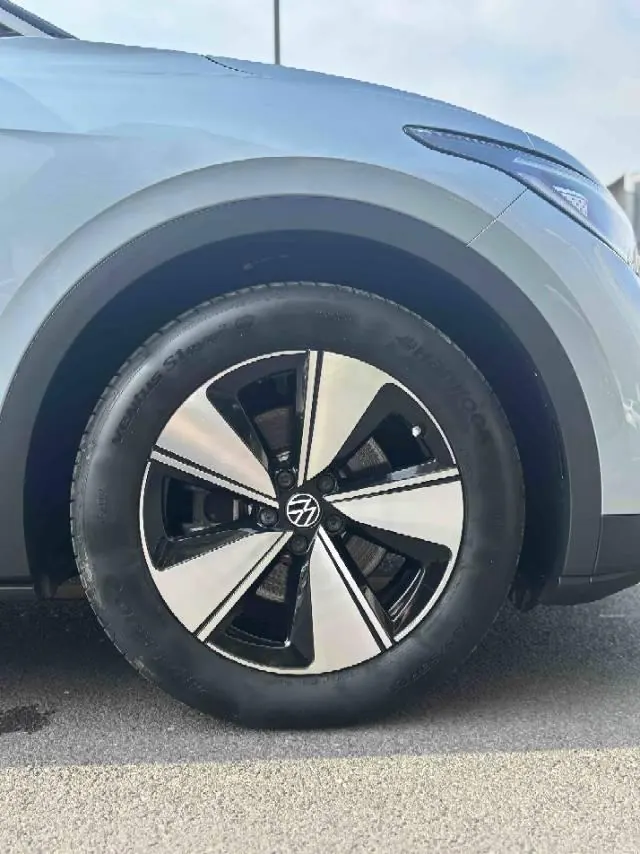 Volkswagen 2024 ID. 4 x Pure Smart Edition, Automatic Transmission 6