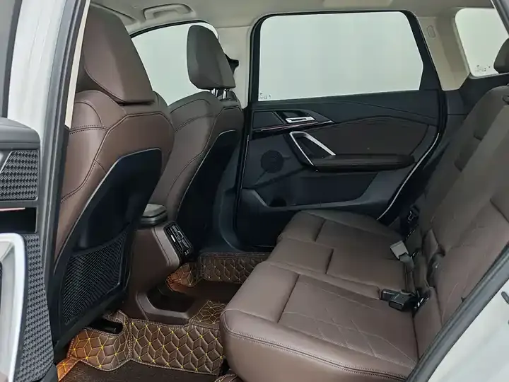 BMW X1 2024 sDrive20Li X Design Set 7