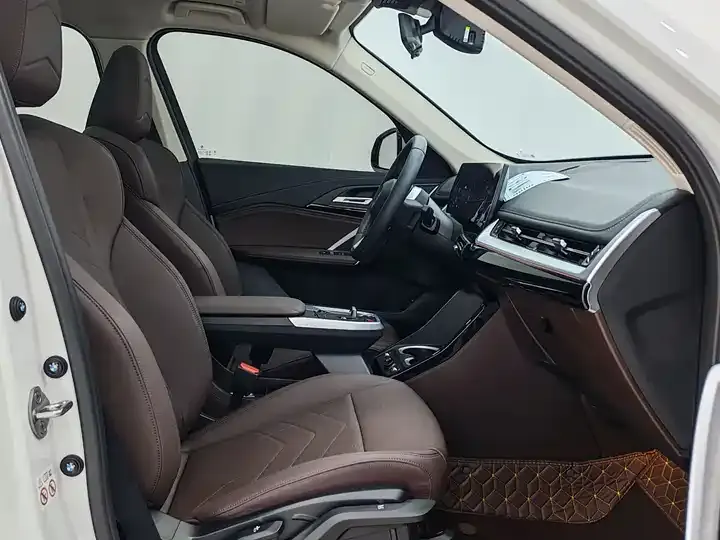BMW X1 2024 sDrive20Li X Design Set 9