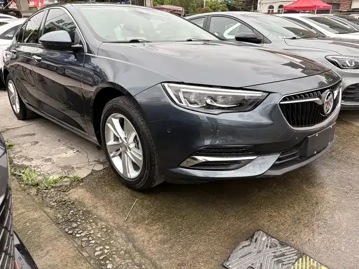 Regal 2019 to 20T Luxury Country VI 3