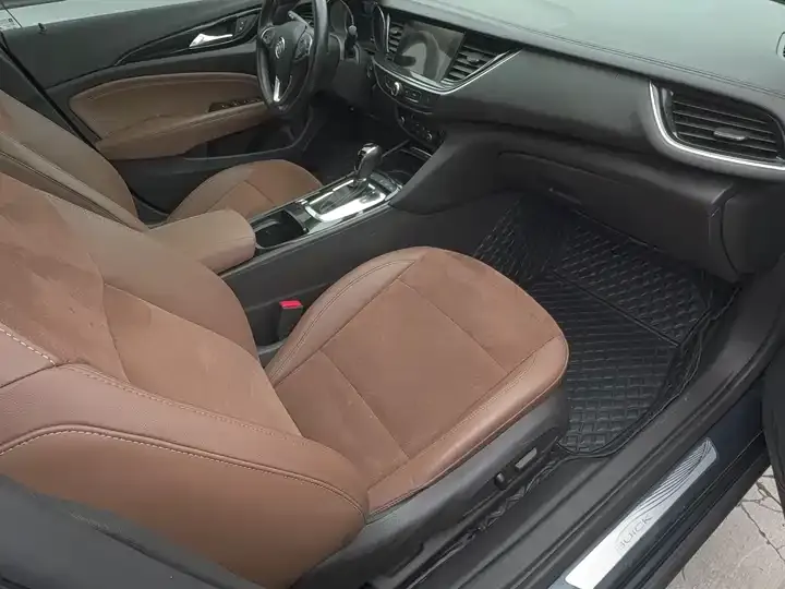 Regal 2019 to 20T Luxury Country VI 5
