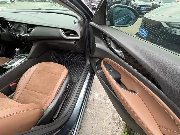 Regal 2019 to 20T Luxury Country VI 6