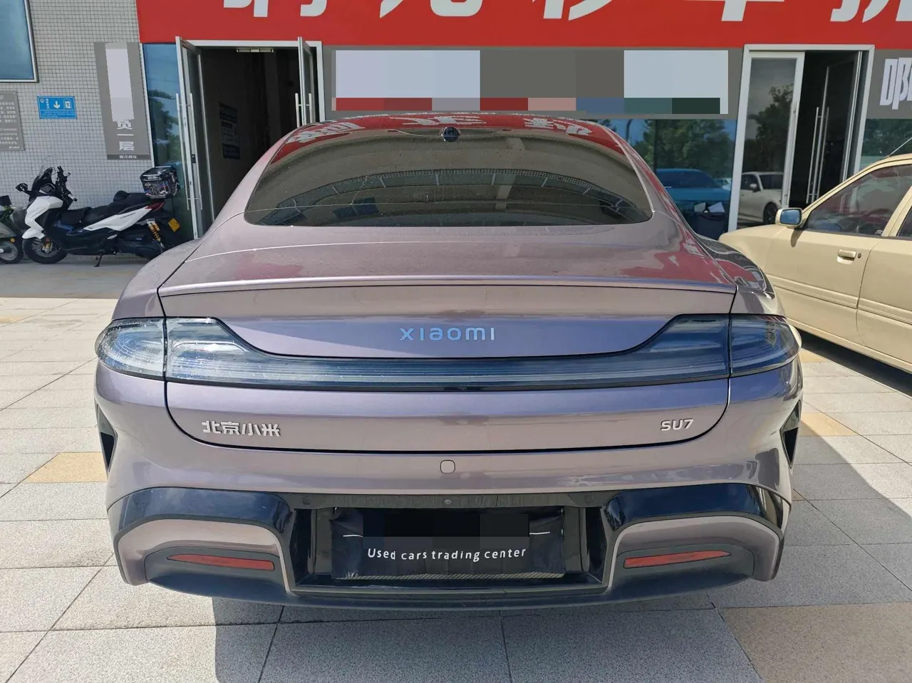 MI 2024 SU 7 700km Rear Drive Long Endurance Smart Driving Edition Automatic Gear 6