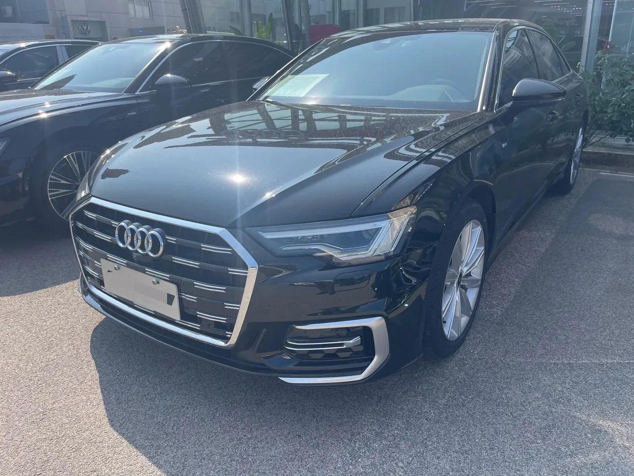 Audi 2024 A6L 2.0TFSI 45TFSI Quattro Selected Dynamic Automatic - View 1