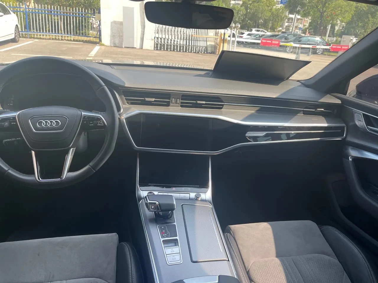 Audi 2024 A6L 2.0TFSI 45TFSI Quattro Selected Dynamic Automatic 6