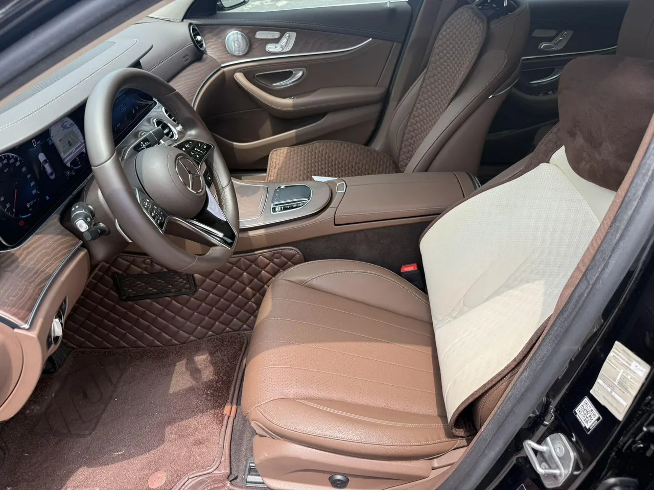 Mercedes Benz E Class 2021 E 300 L 2.0T Luxury Automatic Gear 4
