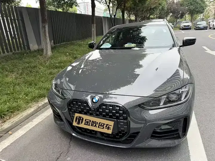 BMW 4 Series 2026 430i M Sports Night Suit 2