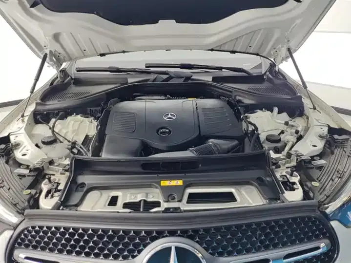 Mercedes Benz GLC 2023 GLC 260 L 4MATIC Luxury 7-seat 10