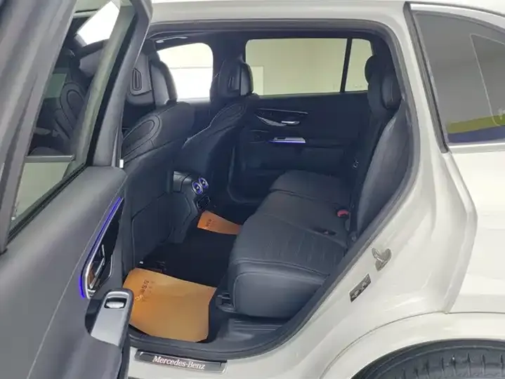 Mercedes Benz GLC 2023 GLC 260 L 4MATIC Luxury 7-seat 11