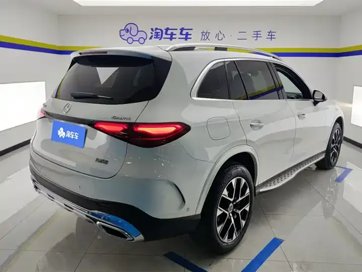 Mercedes Benz GLC 2023 GLC 260 L 4MATIC Luxury 7-seat 3