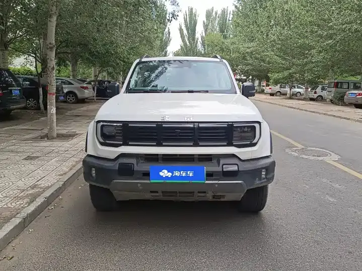 Beijing cross-country BJ40 extended range 2025 yuan environment smart version 2