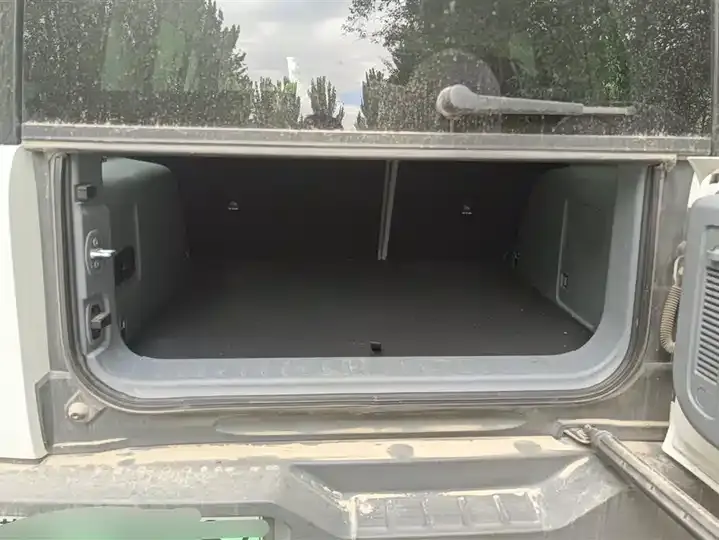 Beijing cross-country BJ40 extended range 2025 yuan environment smart version 4