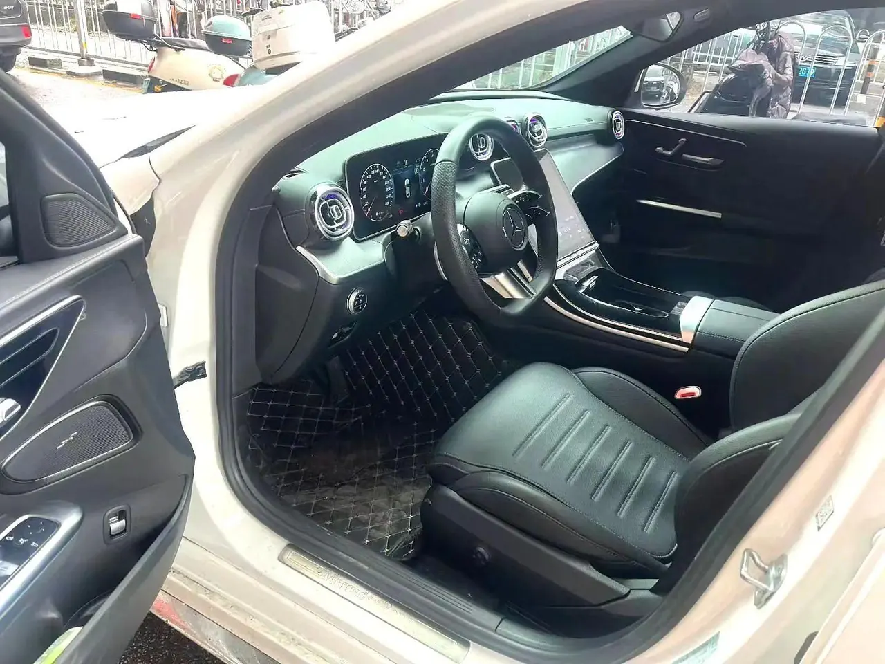 Mercedes Benz Class C 2024 C 200 L 48V 1.5T Sports Edition Automatic Gear 4