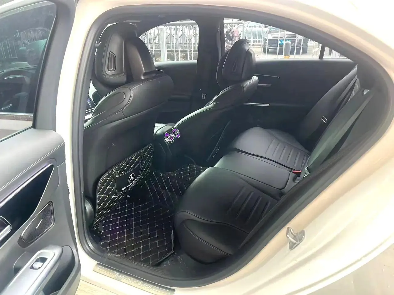 Mercedes Benz Class C 2024 C 200 L 48V 1.5T Sports Edition Automatic Gear 5