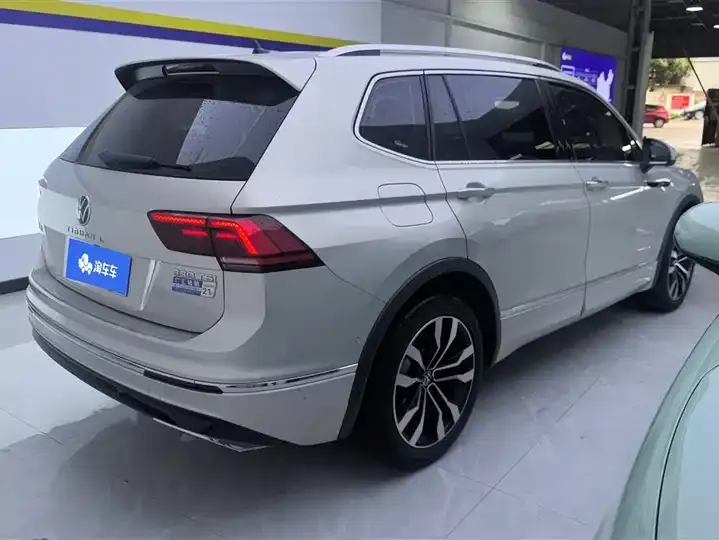 Tiguan L Plug-in Hybrid 2021 430PHEV Plug-in Hybrid Ultimate Edition 3