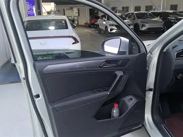 Tiguan L Plug-in Hybrid 2021 430PHEV Plug-in Hybrid Ultimate Edition 7