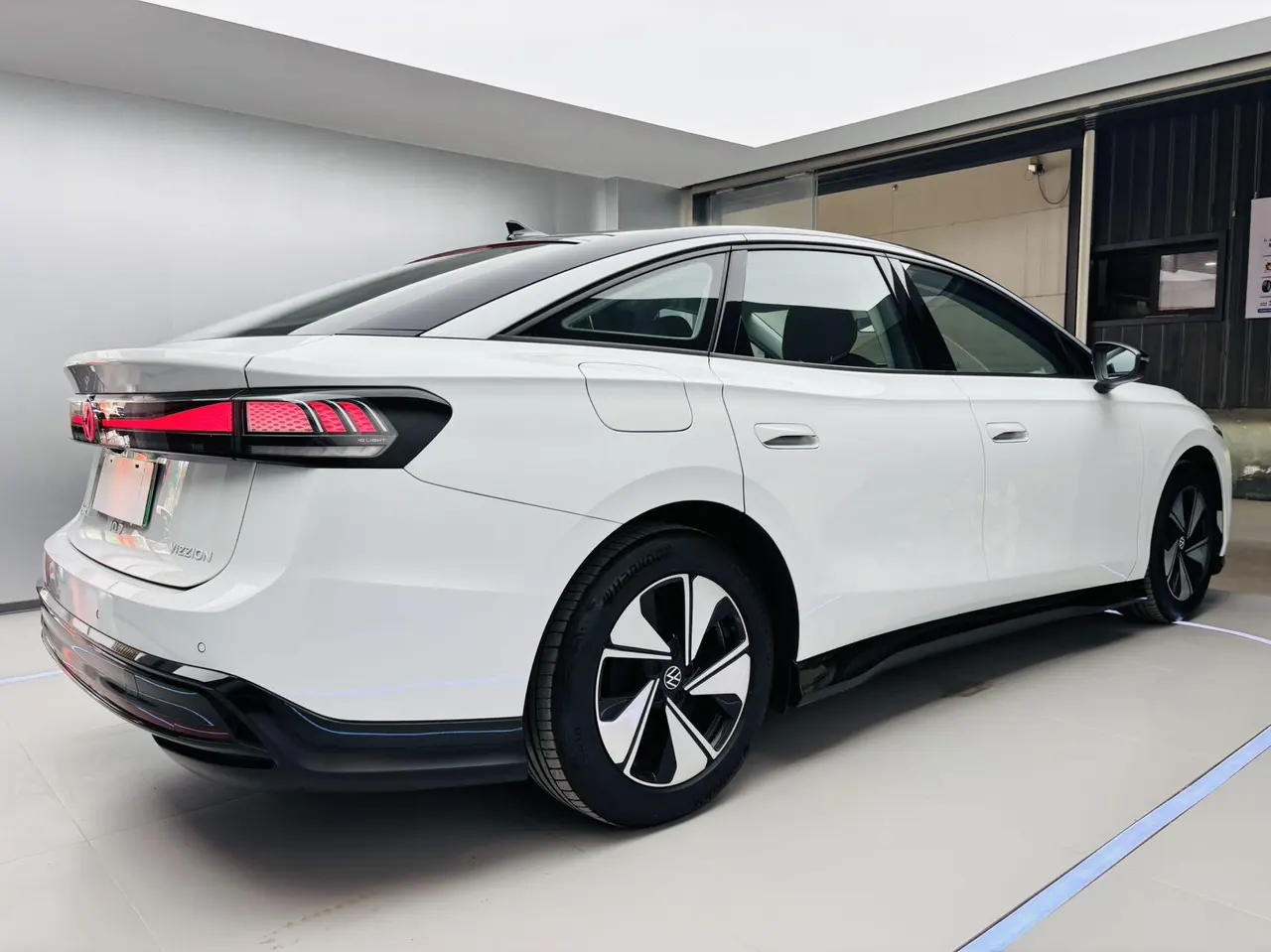 Volkswagen 2024 ID. 7 VIZZION AIR automatic 4