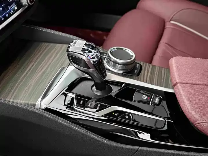 BMW 5 Series 2022 Modified 3 530Li Exclusive M Sports Suit 11