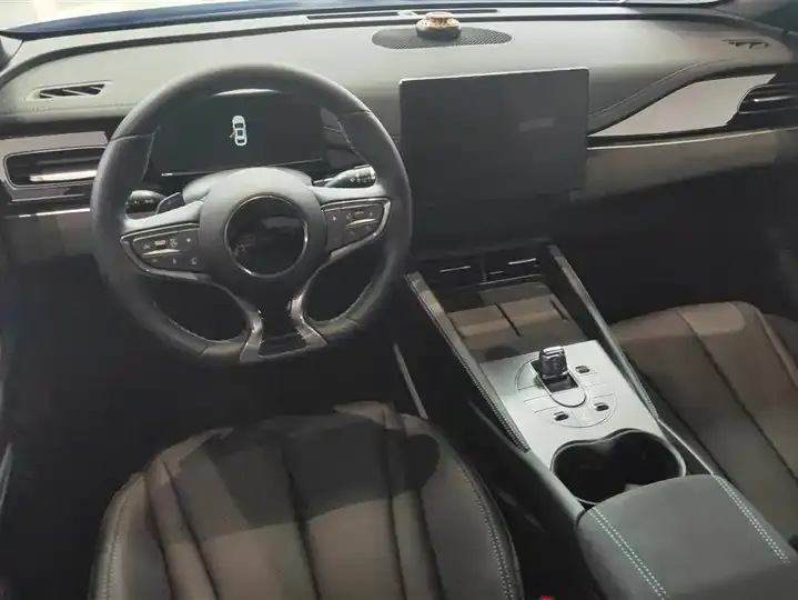 Seal 06 DM-i Travel Edition 2025 DM-i 150KM Premium 12