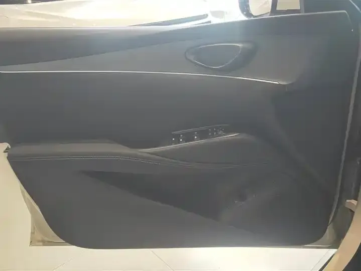 Seal 06 DM-i Travel Edition 2025 DM-i 150KM Premium 7