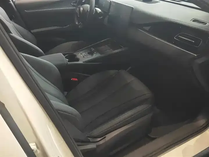 Seal 06 DM-i Travel Edition 2025 DM-i 150KM Premium 8