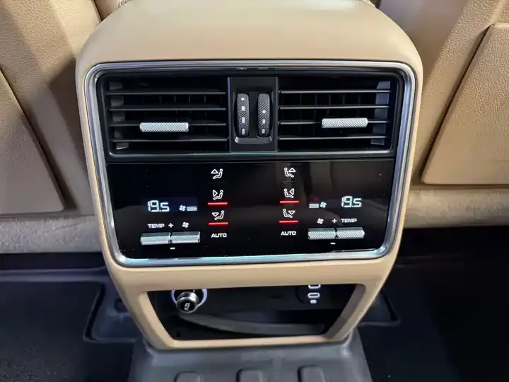 Cayenne 2019 Cayenne 3.0T 10