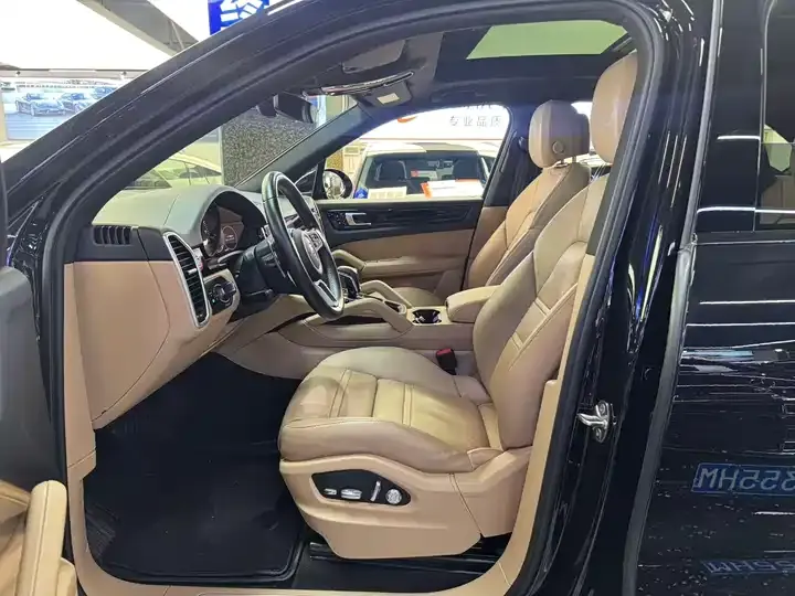 Cayenne 2019 Cayenne 3.0T 4