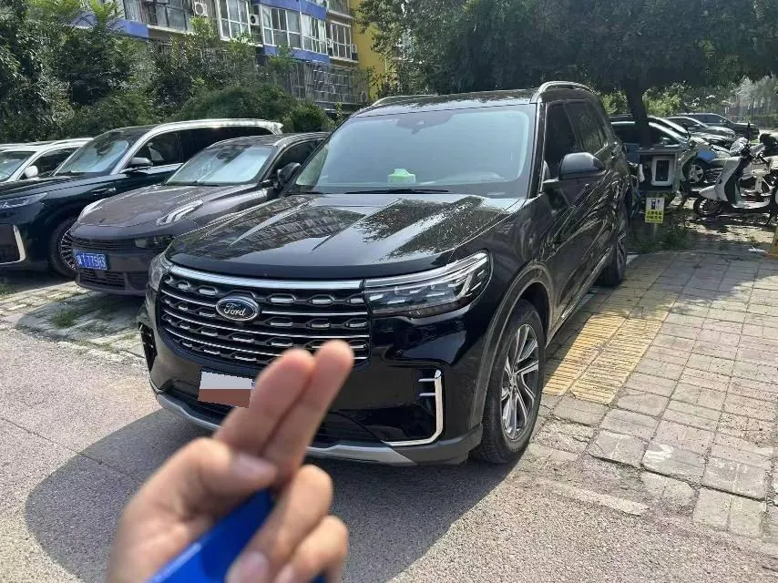 Open image lightbox: Ford 2023 Explorer 2.3T EcoBoost 285 4-wheel fashion plus version 6-seat automatic gear