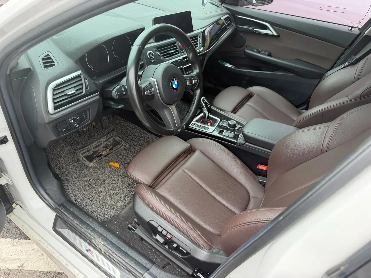 BMW 1 Series 2020 125i 2.0T Leading M Sports Suit Automatic Gear 5