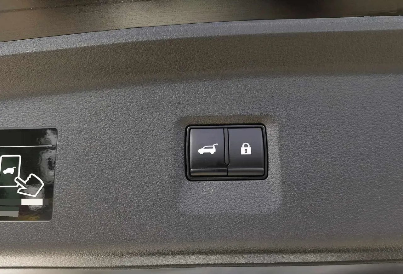 Nissan 2024 Land Exploration 2.0T 380VC-TURBO Four-wheel Drive Intelligent Driving Edition 7-seat Automatic Gear 15