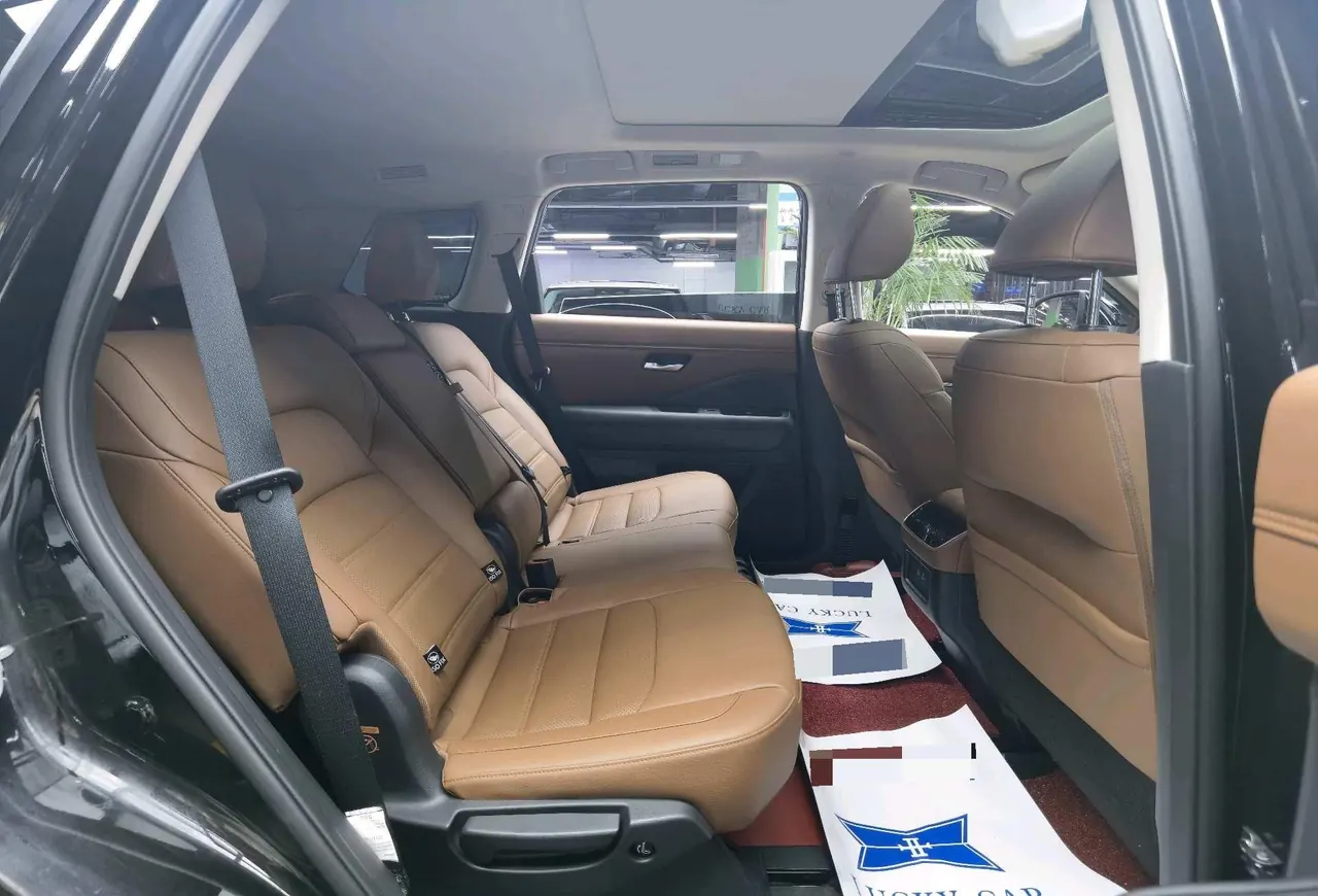 Nissan 2024 Land Exploration 2.0T 380VC-TURBO Four-wheel Drive Intelligent Driving Edition 7-seat Automatic Gear 9