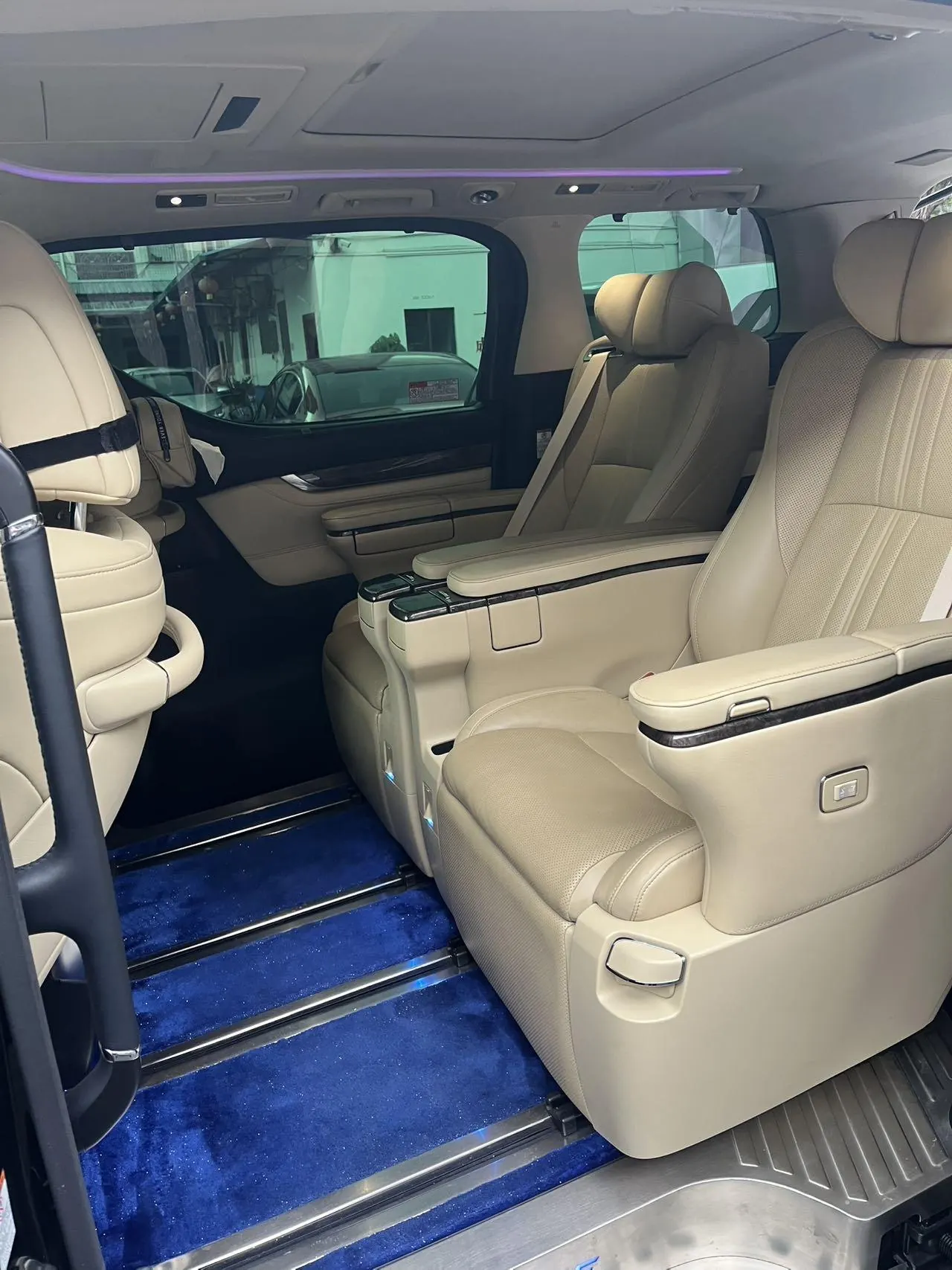 Toyota Wilfa (Imported) 2020 Wilfa 2.5 Stepless HV Distinguished Edition Automatic Gear 5