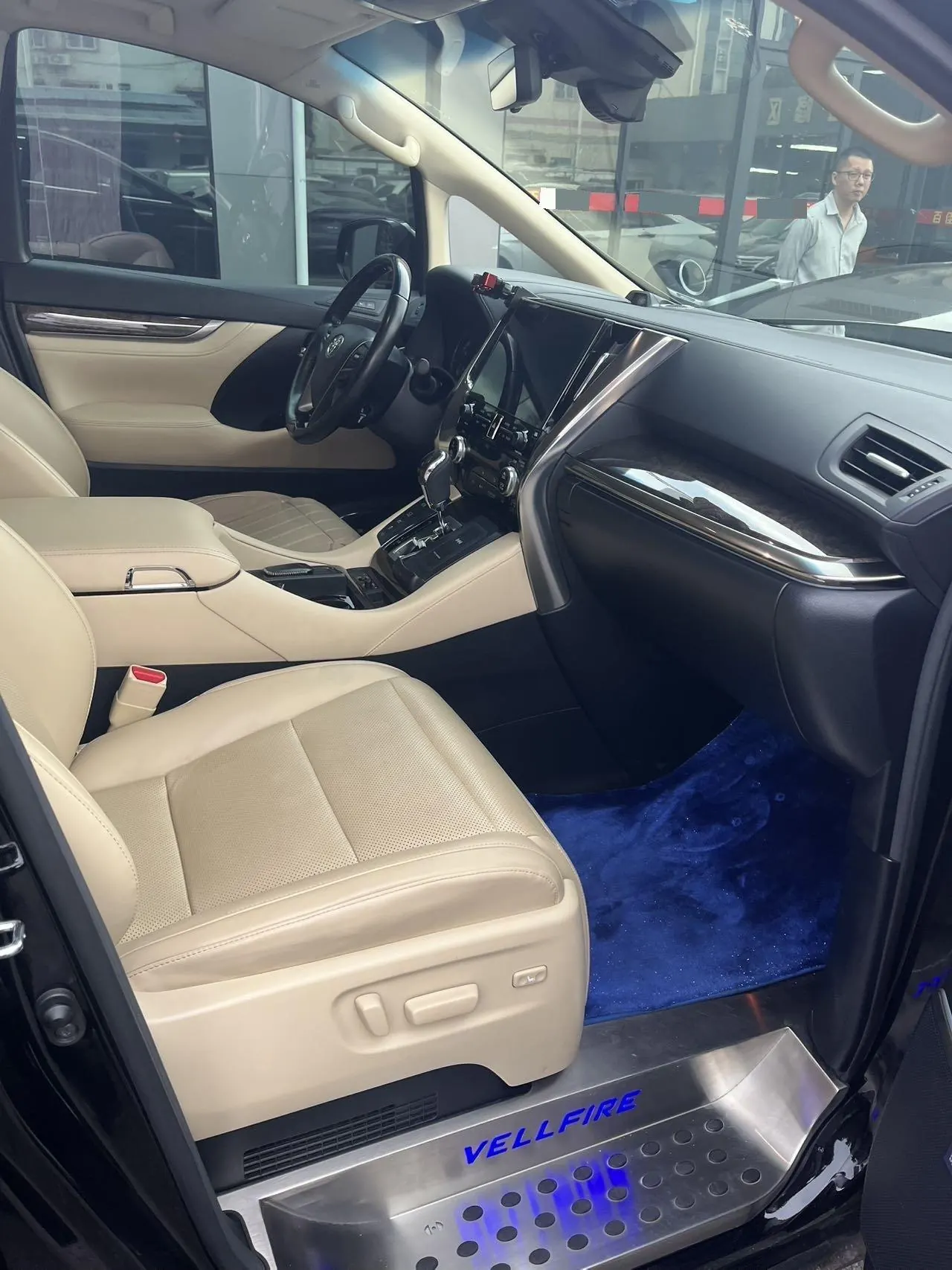 Toyota Wilfa (Imported) 2020 Wilfa 2.5 Stepless HV Distinguished Edition Automatic Gear 6