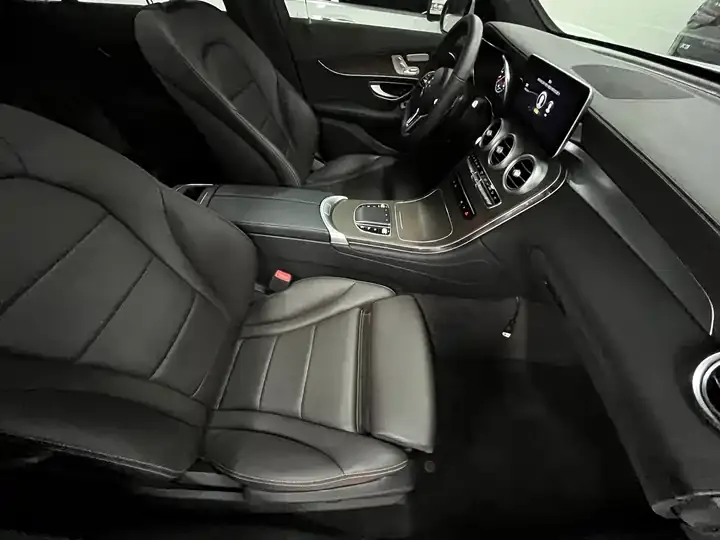Mercedes Benz GLC 2022 to GLC 300 L 4MATIC Dynamic Tibetan Edition 9