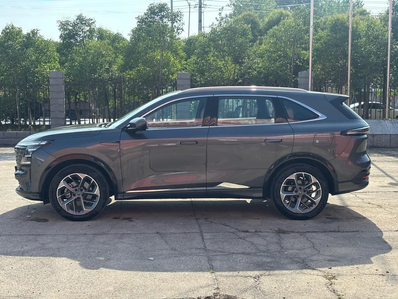 ChangAn 2025 CS75 PLUS 1.5T New Blue Whale Flagship Automatic 4