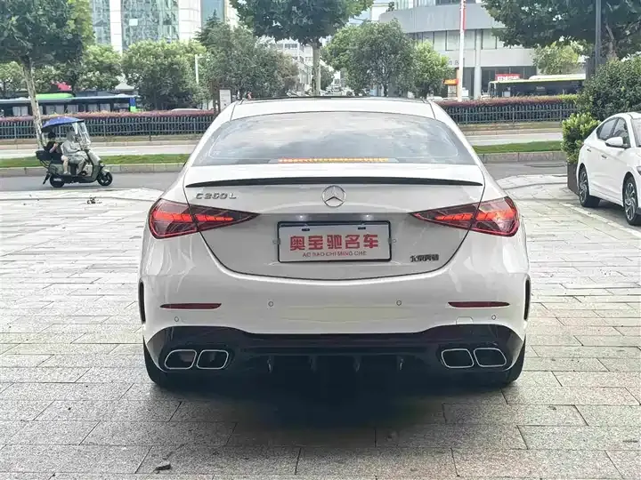 Mercedes Benz Class C 2025 to C 260 L Night Sports Edition 8