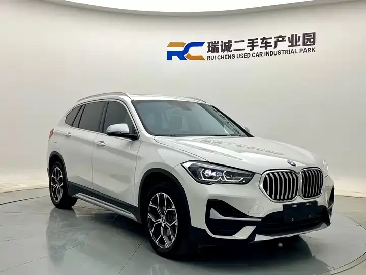 BMW X1 2021 sDrive20Li exclusive type 3