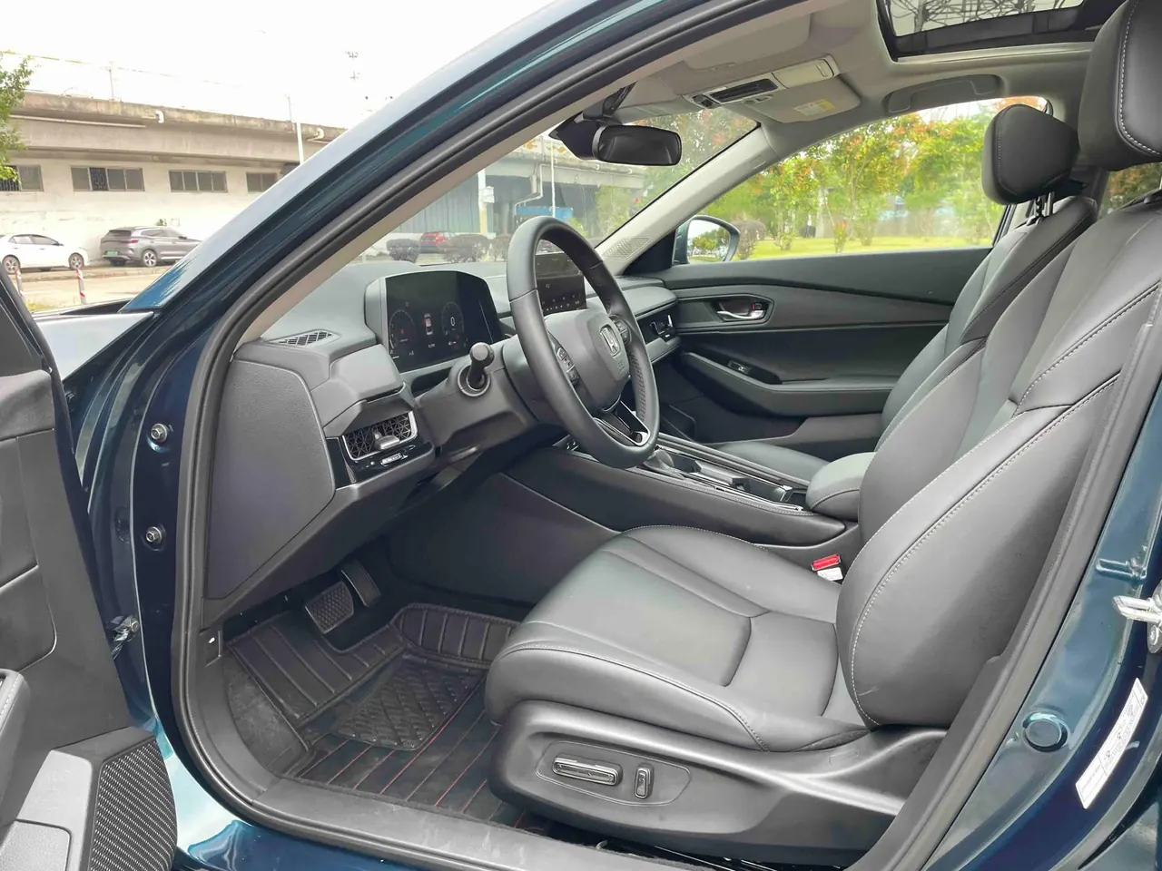 Honda 2025 INSPIRE (Yingshi Pai) 1.5T Stepless 260TURBO Elite Automatic Gear 4
