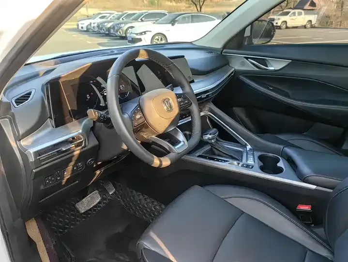 ChangAn CS35PLUS 2022 Blue Whale NE 1.4T DCT Luxury Model 10