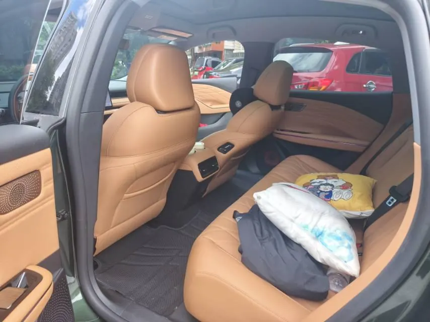 Geely Galaxy 2025 Xingyao 8 EM-i 1.5 130km Premium Edition Automatic Gear 4