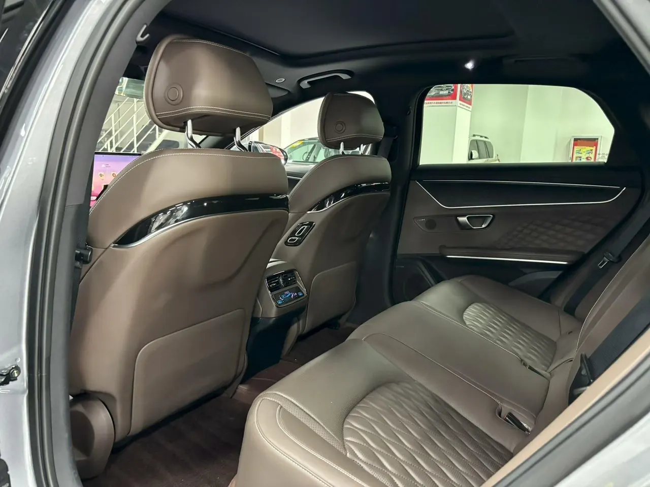 BYD 2023 Han DM-i 1.5T stepless champion version 121KM exclusive automatic gear 6