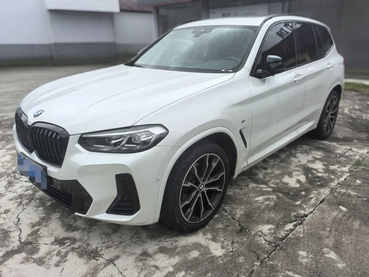 BMW 2023 X3 xDrive30i 2.0T Leading M Obsidian Night Suit Automatic Gear - View 1
