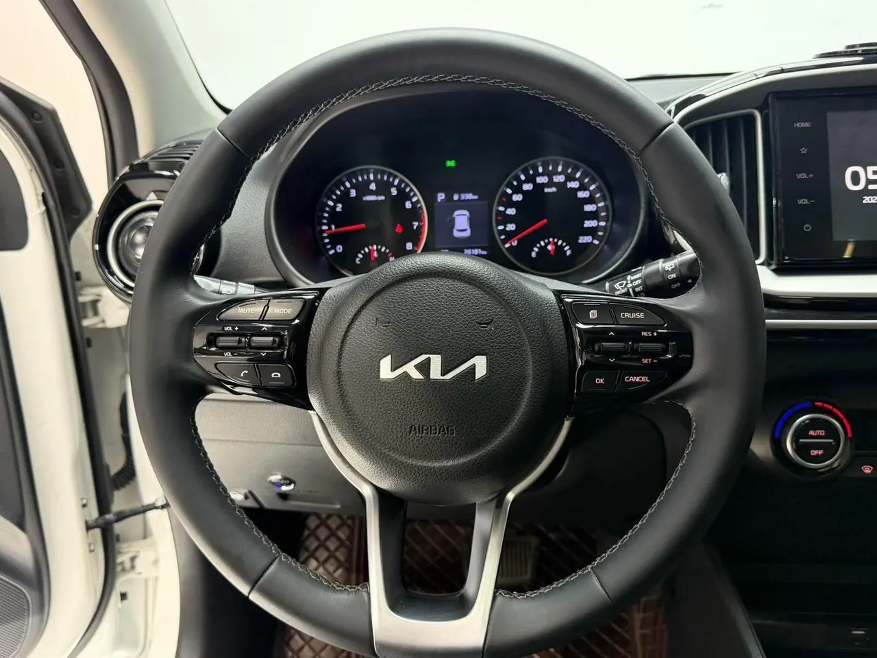 Kia 2021 game running 1.4 stepless fun enjoy skylight automatic gear 18