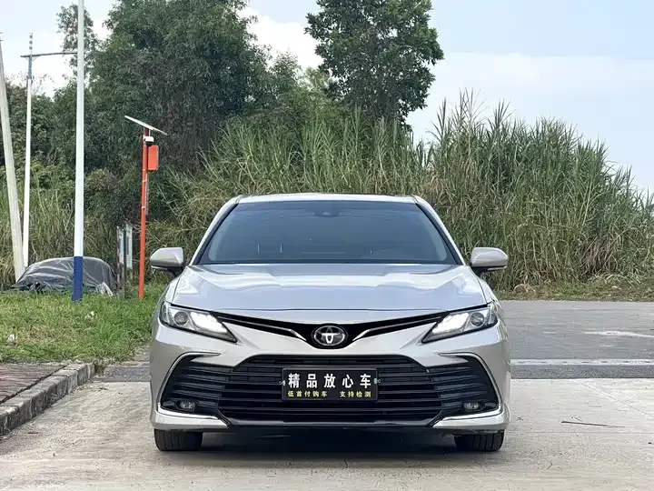 Camry 2021 2.0G Deluxe Edition 2