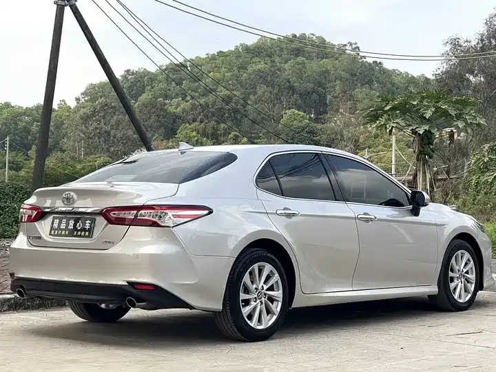 Camry 2021 2.0G Deluxe Edition 5