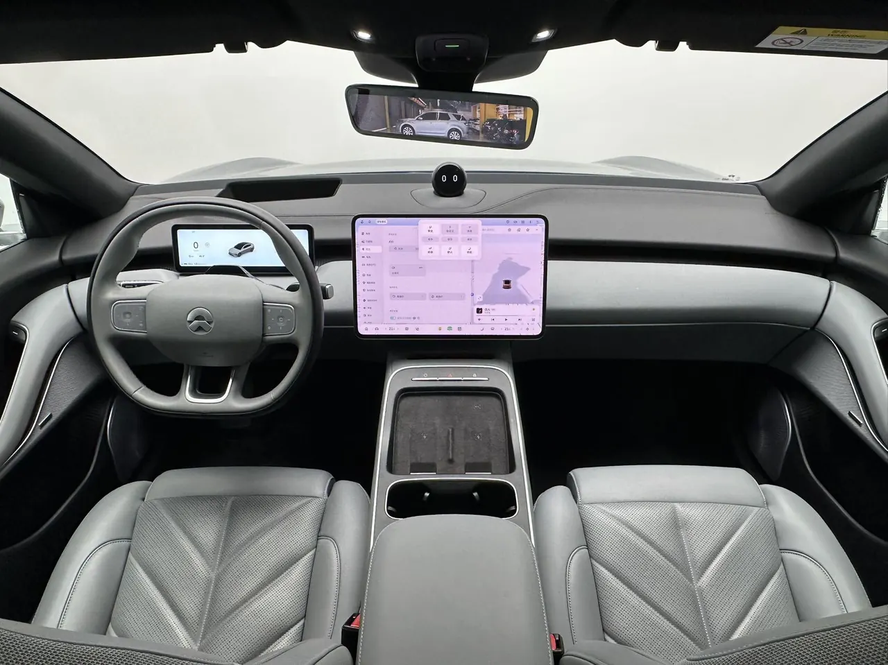 NIO 2025 ET5 75kWh automatic transmission 5