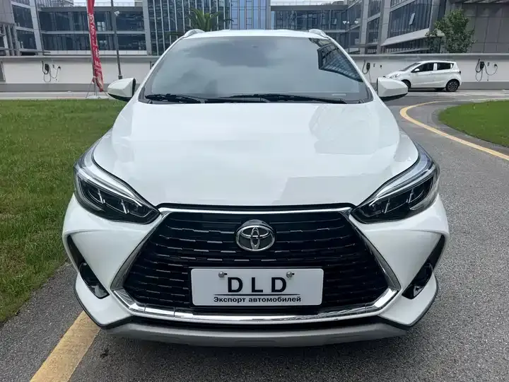 Открыть галерею: YARiS L Zhixuan 2021 Zhixuan X 1.5L CVT Leading Edition