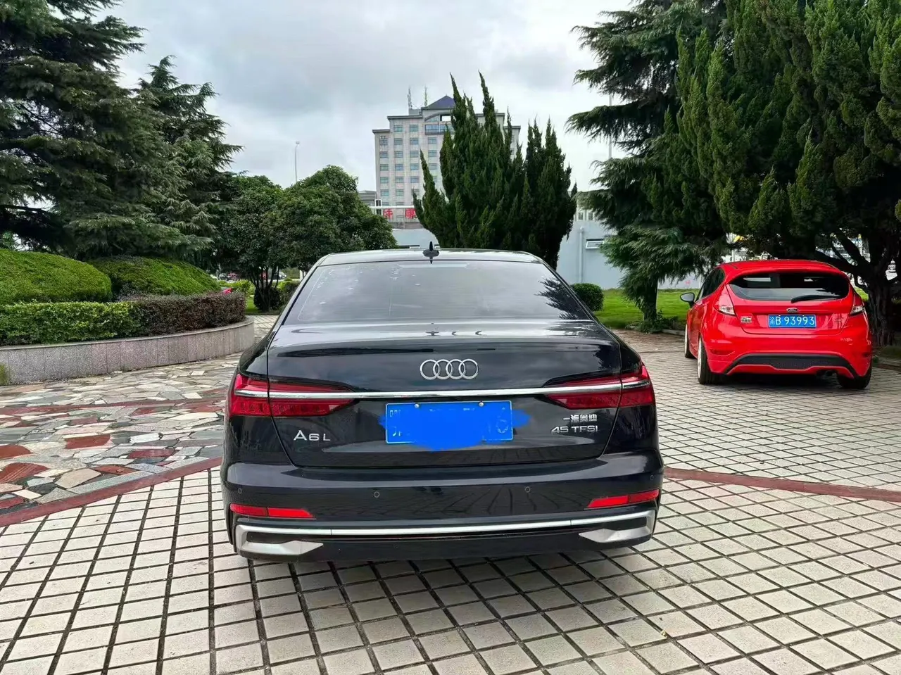Audi 2023 A6L 2.0TFSI 45TFSI Selected Dynamic Automatic 9