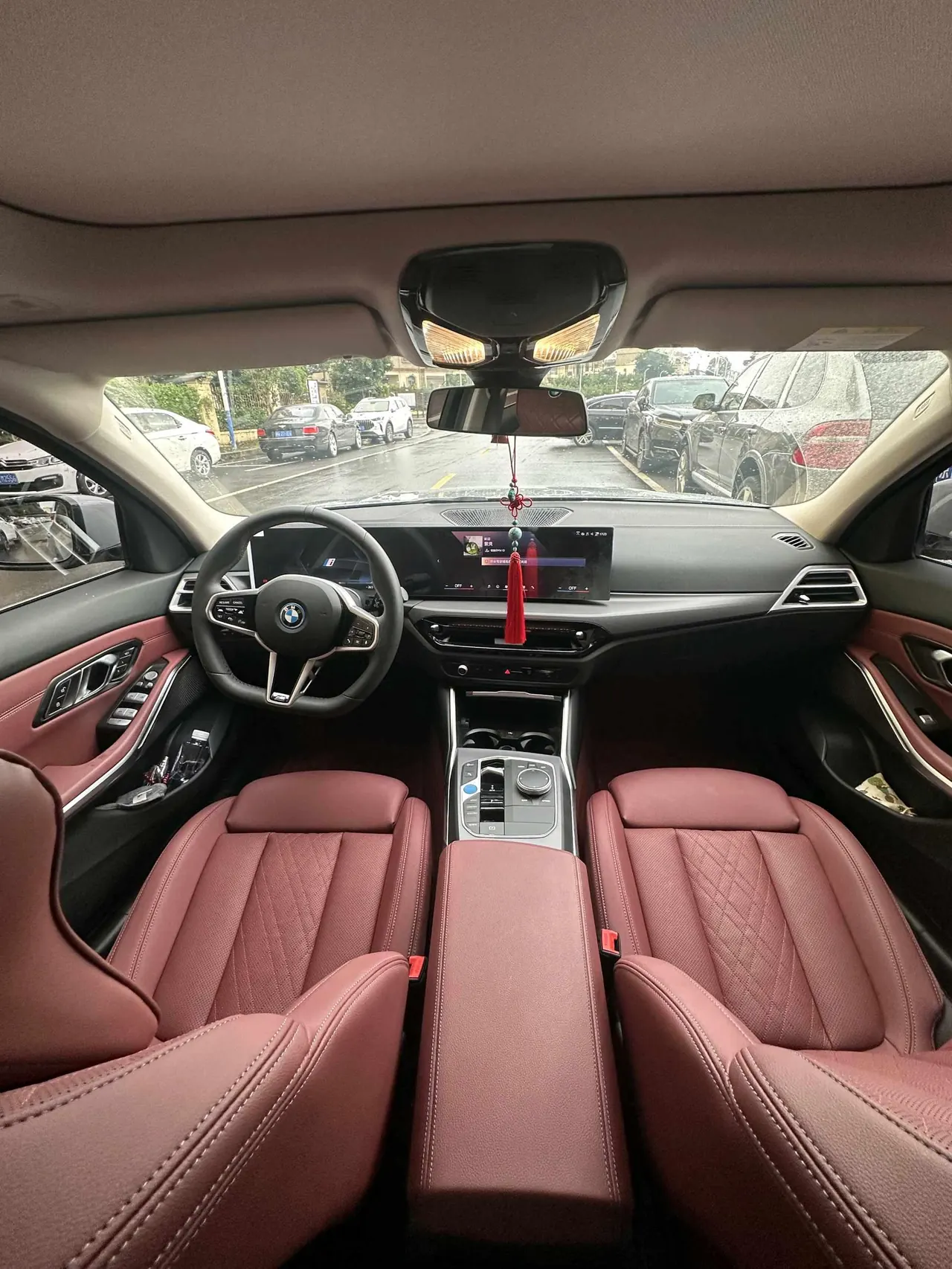 BMW 2025 i3 eDrive 35 L automatic gear 6